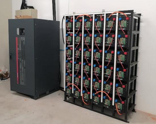 220KWh_tároló